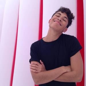 Meet your Posher, Emilio